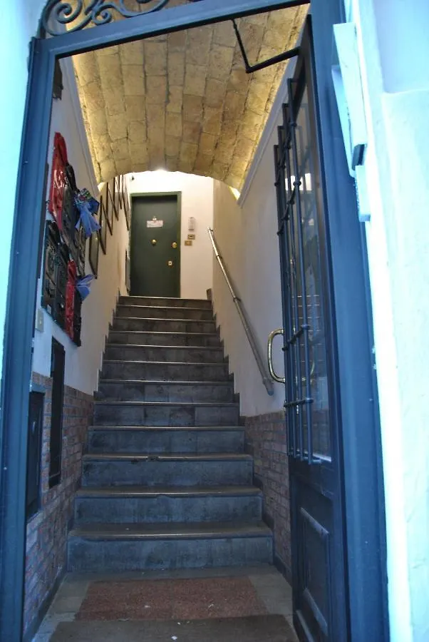 Monti Boutique Studio - Live It Local! Rome Apartment