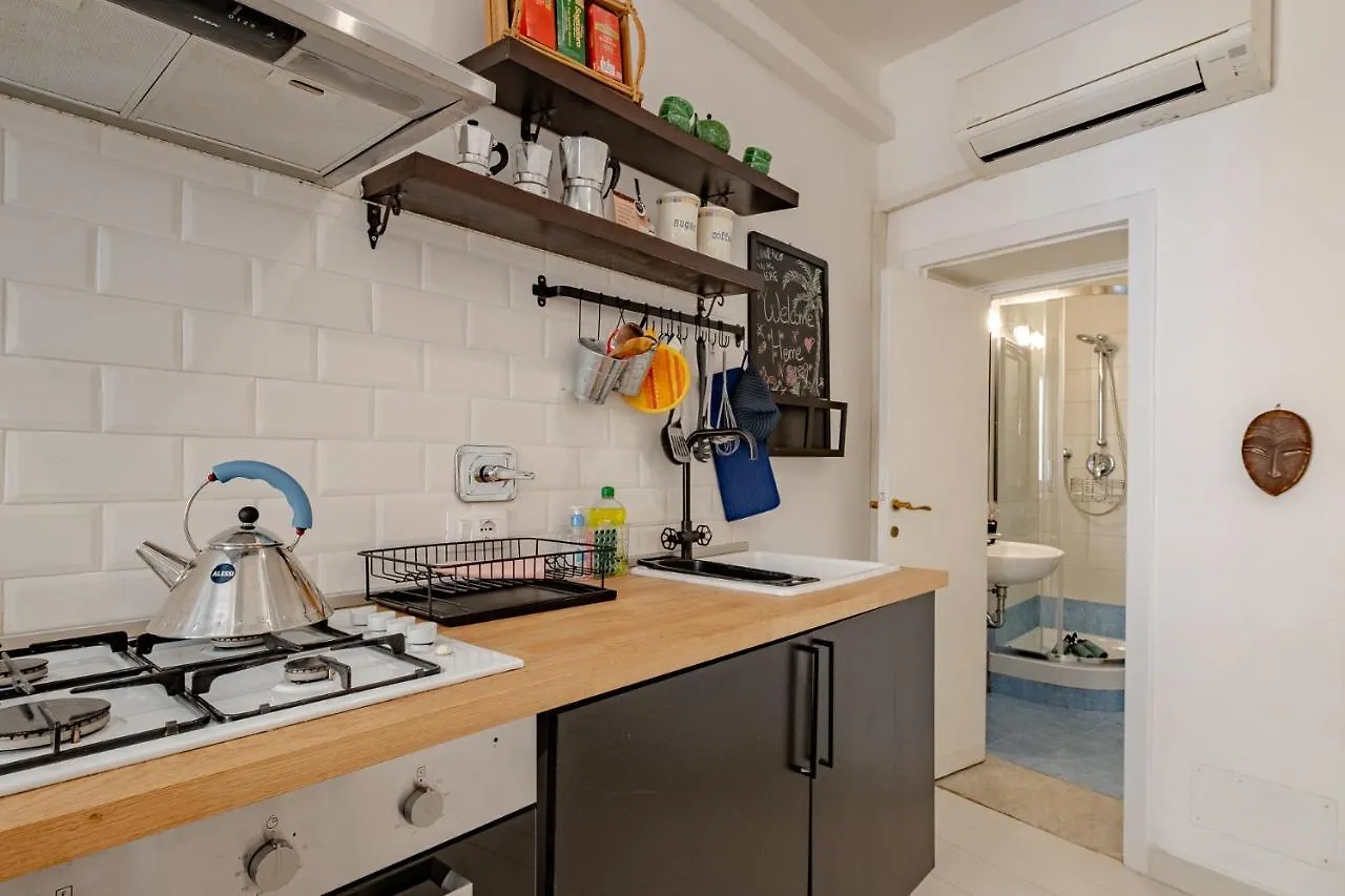 Monti Boutique Studio - Live It Local! Rome 0*,  Italy