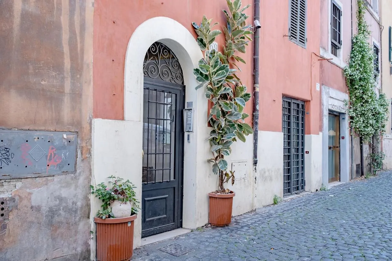 Apartment Monti Boutique Studio - Live It Local! Rome Italy
