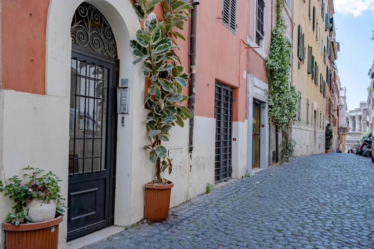 Monti Boutique Studio - Live It Local! Rome
